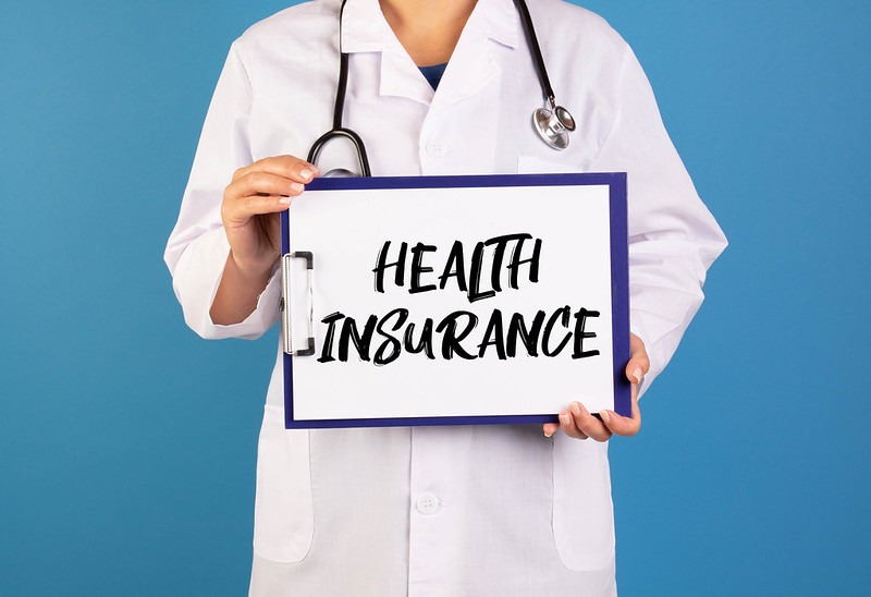LIST OF INSURANCE COS PROVIDING HEALTH INSURANCE IN INDIA